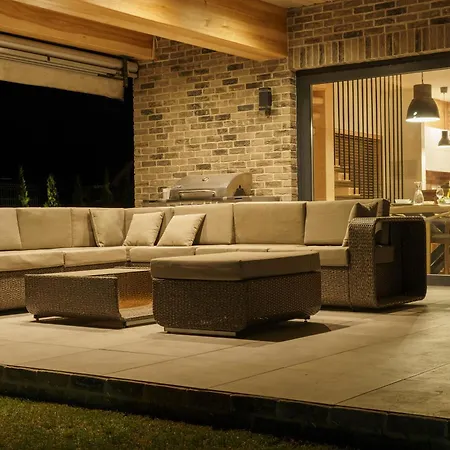 Nad Jagodnym 度假居 Kozin